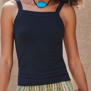 FREE PEOPLE 
SO SOFT SEAMLESS MODEL CAMI size M/L 
NWT original packaging
